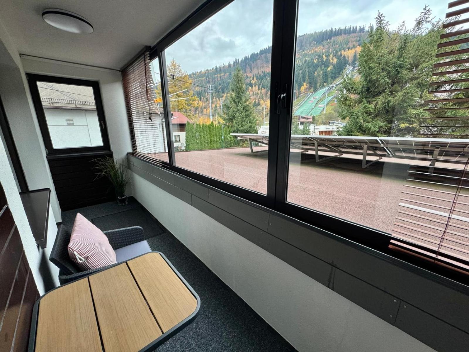 Apartament Na 102 - Z Widokiem Na Skocznie Narciarska, Serwis I Wypozyczalnia Nart Na Miejscu -20Procent Dla Gosci Szczyrk Exterior foto